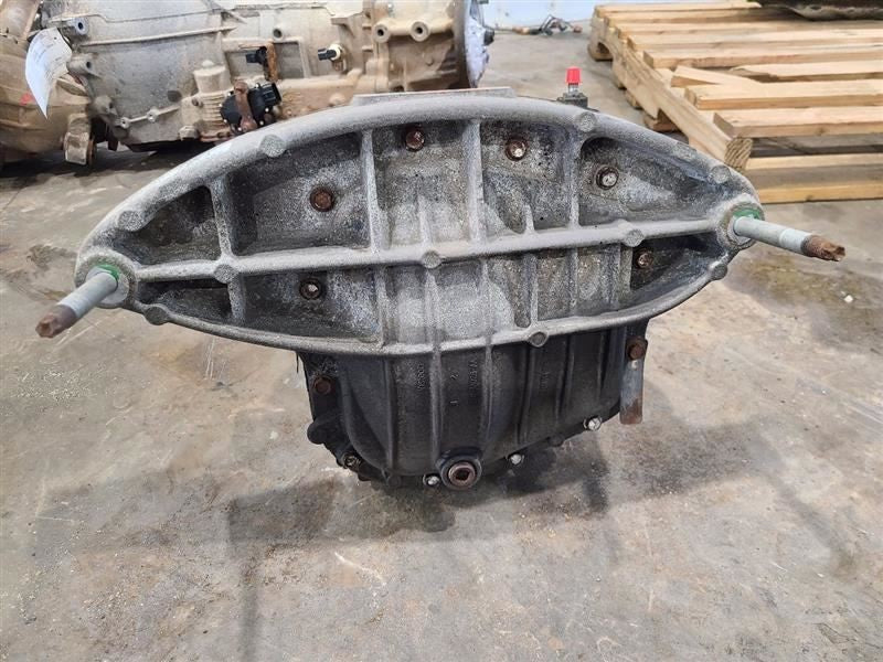 Carrier Rear Axle 9.75" Ring Gear Thru 11/28/04 Fits 03-05 EXPEDITION 