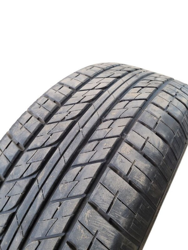 1 Used Tire 265-50-20  Laufenn  7/32 Tread 665889