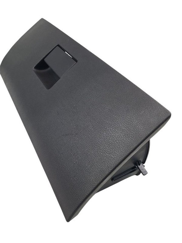 RAM1500   2018 Glove Box 624573