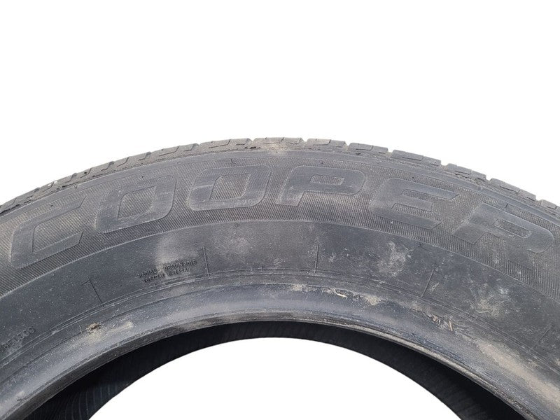 2 Used Tires   225 60 18 COOPER ENDEAVER 7/32  668005