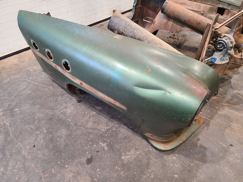 BUICK     1951 Fender 656412