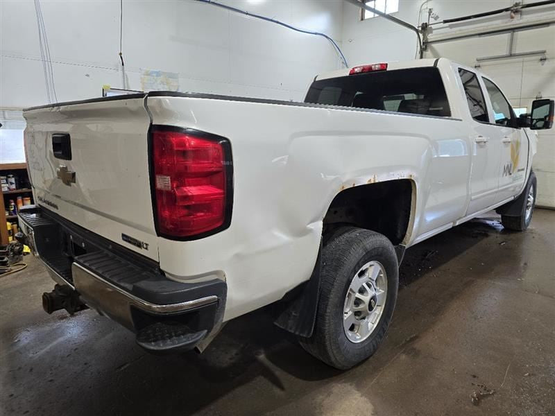 SILVRDO25 2015 Seat Belt Rear 596664