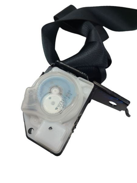 RX8       2005 Seat Belt Rear 570723