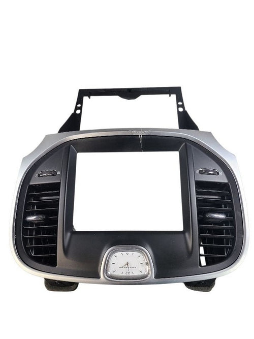 300       2014 Dash Bezel 654545