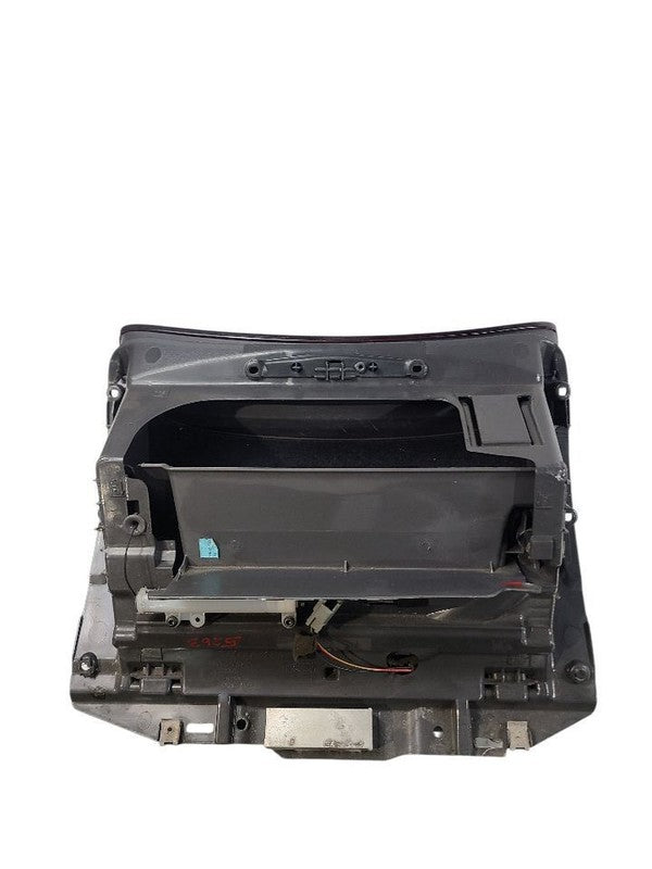 V70       2004 Glove Box 649805