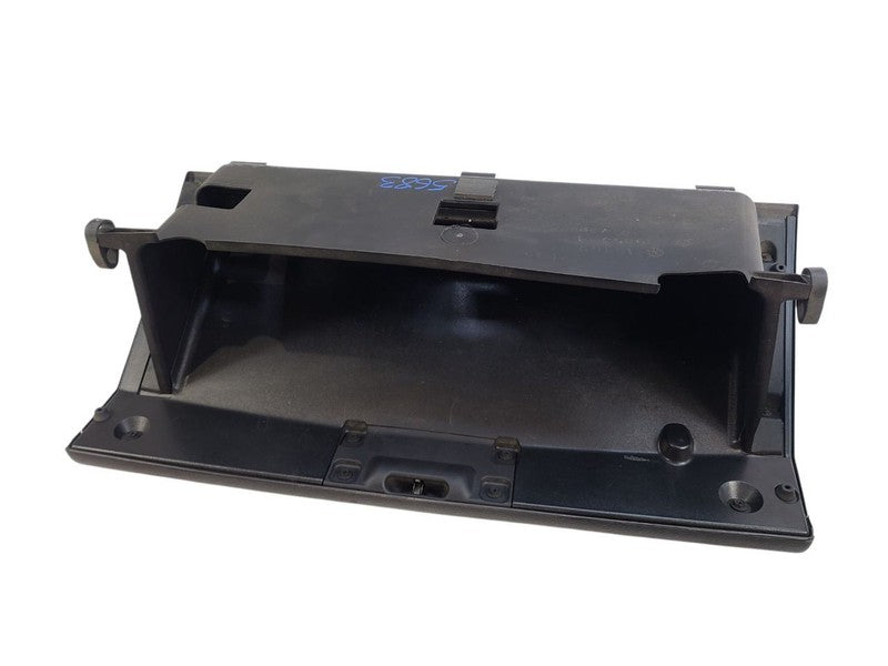 RAM2500   1999 Glove Box 676964
