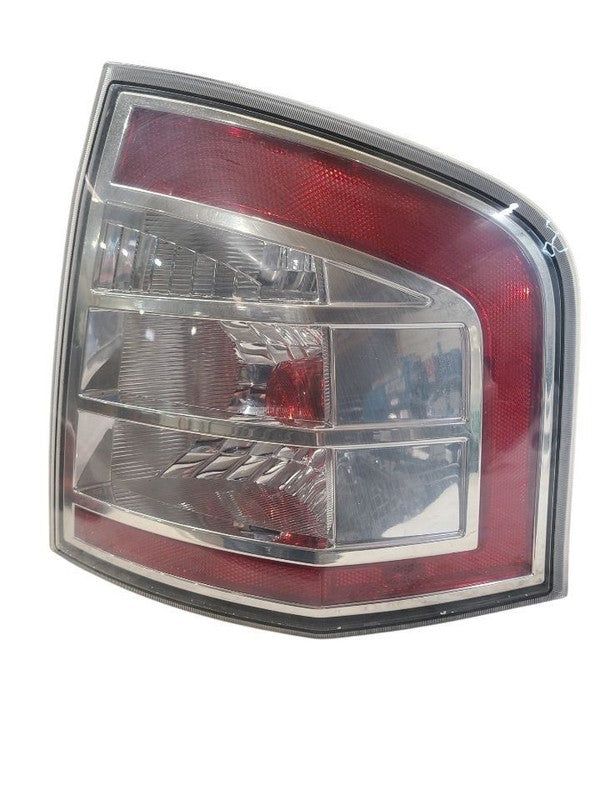 Passenger Right Tail Light Silver Shaded Fits 07-10 EDGE 663056