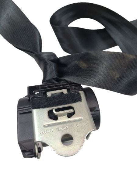 REAR DISCO SPT 2016 2nd Row Driver's Side Retractor Seat Belt Rear 569