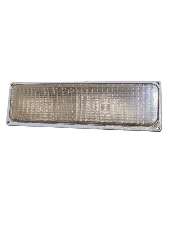 Passenger Corner/Park Light Fits 90-93 CHEVROLET 1500 PICKUP 629675