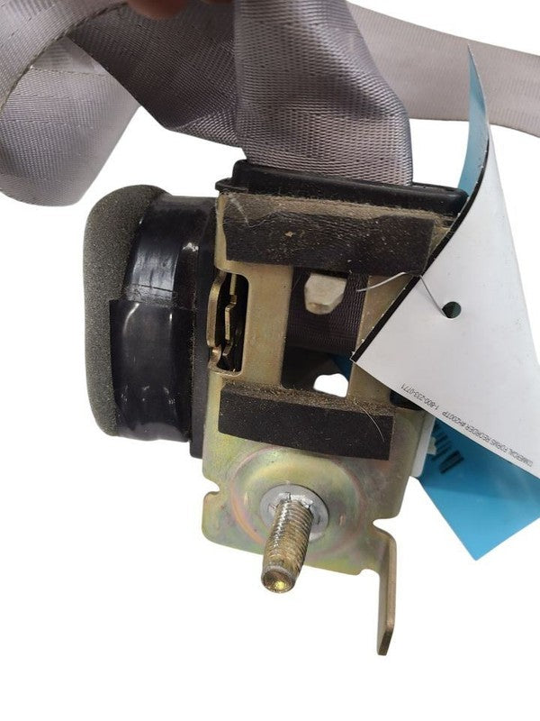 F150      1997 Seat Belt Rear 621957