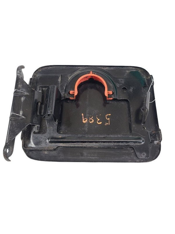 QX4       1999 Fuel Filler Door 658262