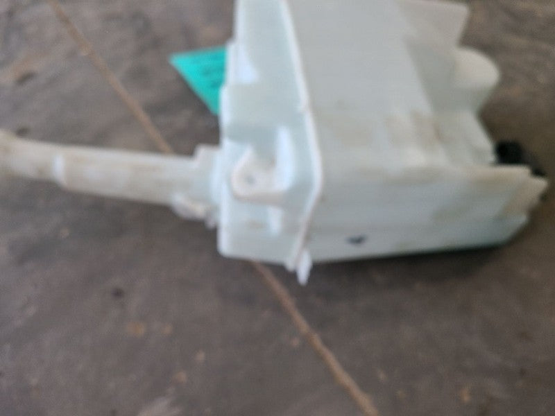 Wash Reservoir Fits 05-10 SCION TC 673373