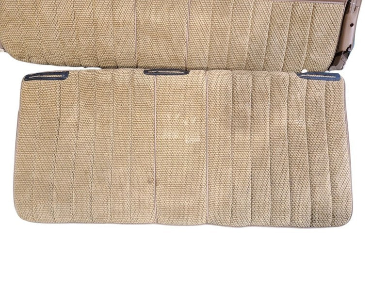 OLDS-SW   1988 Third Seat Station Wagon  Van 677790
