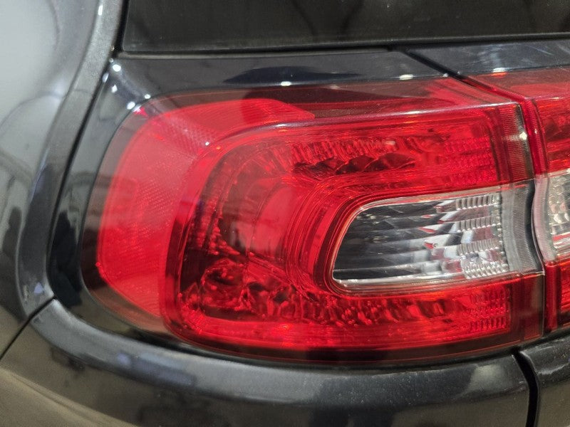 Driver Tail Light Quarter Panel Mounted LED Fits 14-18 CHEROKEE 623385