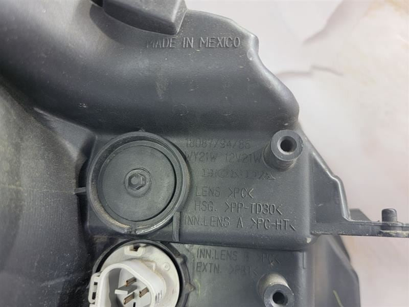 Driver Left Headlight Fits 16-18 HR-V 549434