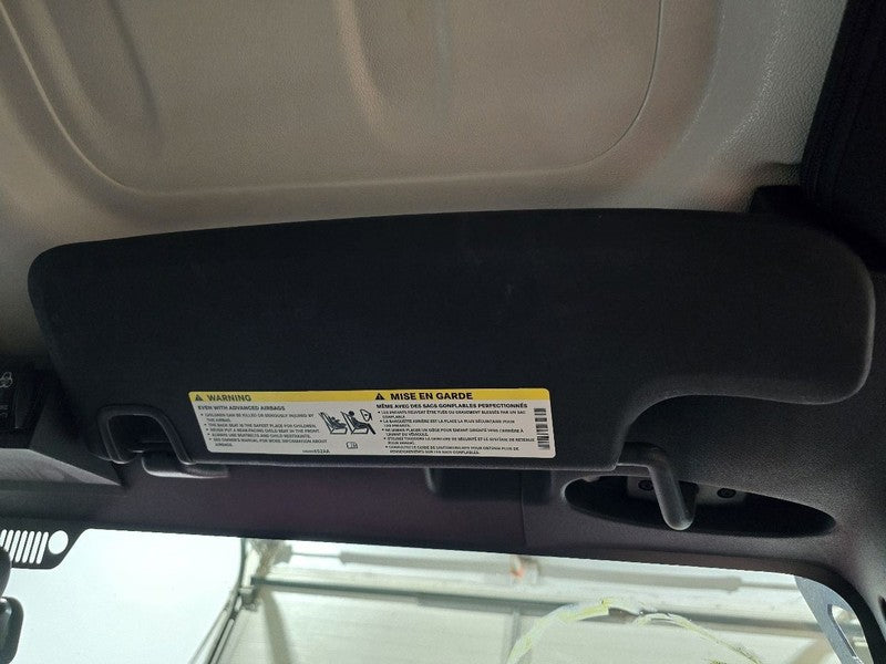 Passenger Sun Visor VIN W 6th Digit Jk Body Fits 11-18 WRANGLER 630381