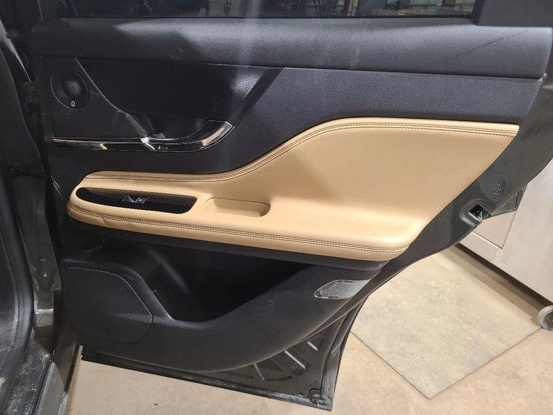 Passenger Rear Side Door Privacy Tint Glass Fits 20-24 CORSAIR 661538