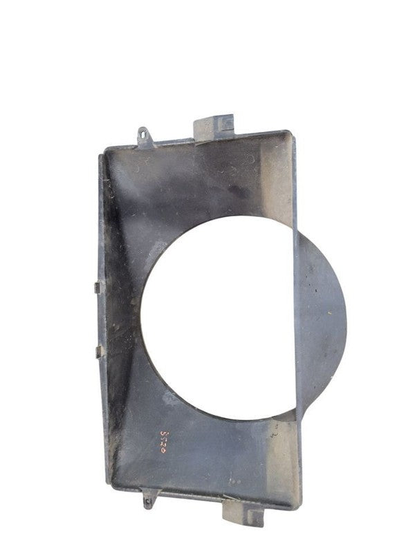F250      1998 Radiator Shroud 666840