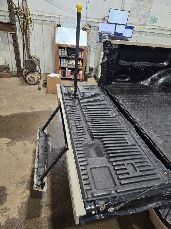 Trunk/Hatch/Tailgate Styleside Box Fits 09-10 FORD F150 PICKUP 623682