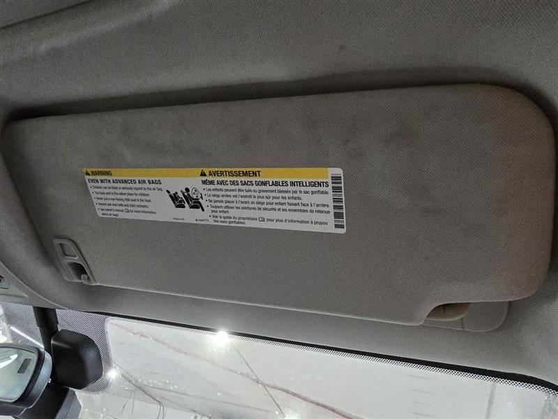Passenger Right Sun Visor Illuminated Fits 07-14 ESCALADE 602778