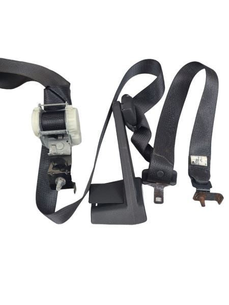 NAVIGATOR 2012 Seat Belt Rear 589993