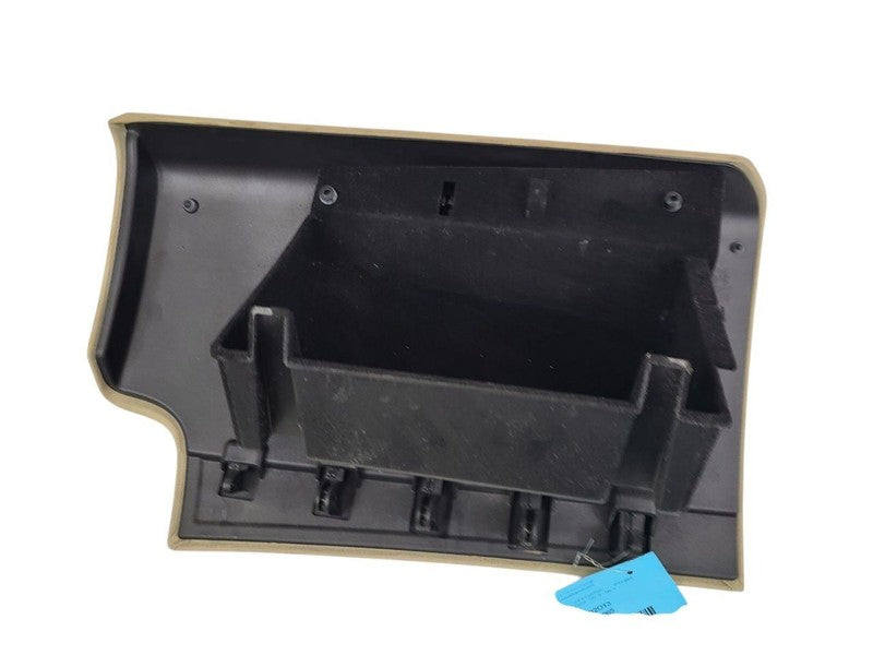 MKS       2013 Glove Box 630486