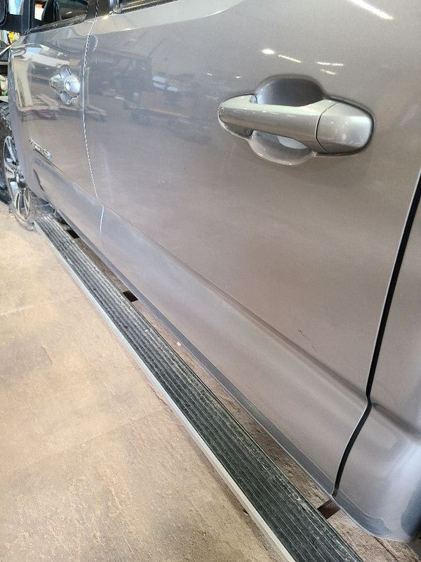 Driver Rear Side Door Crew Cab 4 Door Electric Windows Fits 16-19 TACO