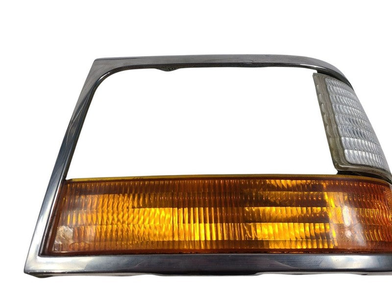 Driver Headlight Door/Cover From 8501 GVW Fits 92-97 FORD F250 PICKUP 