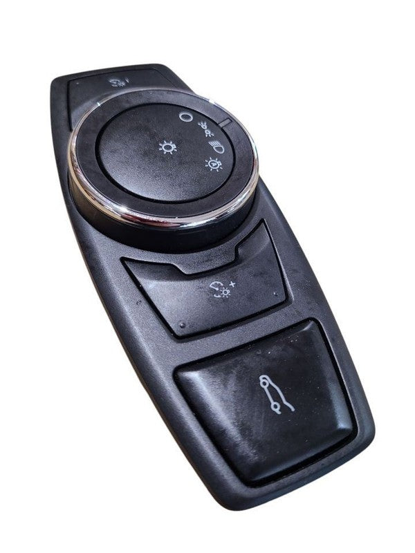 MKC       2015 Dash/Interior/Seat Switch 627101
