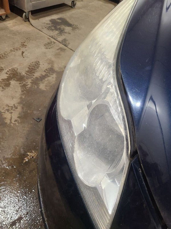 Passenger Right Headlight Without Projector Beam Fits 09-12 TRAVERSE 6