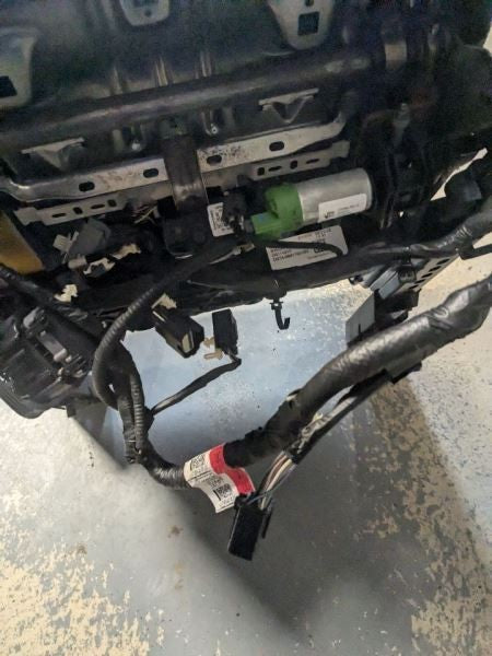 FUSION    2017 Front Seat Track 598118