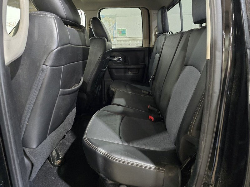 RAM1500   2013 Owners Manual 612527