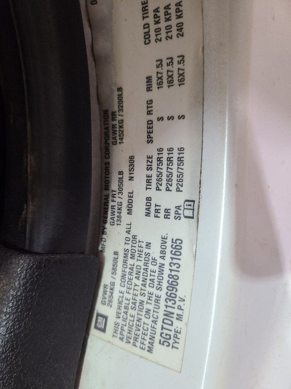 H3        2006 Rocker Panel Moulding 665582