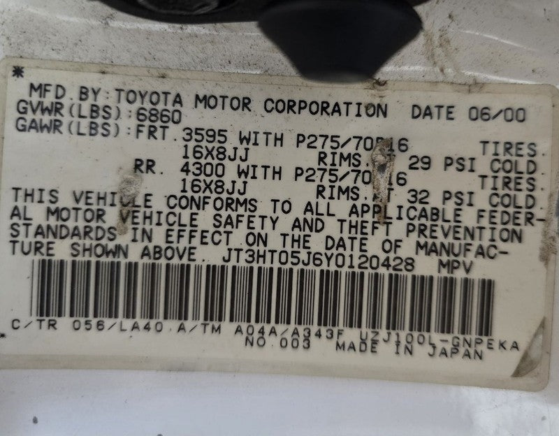 LANDCRUIS 2000 Seat Belt Rear 640114