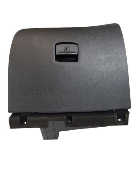 MAXIMA    2016 Glove Box 599805
