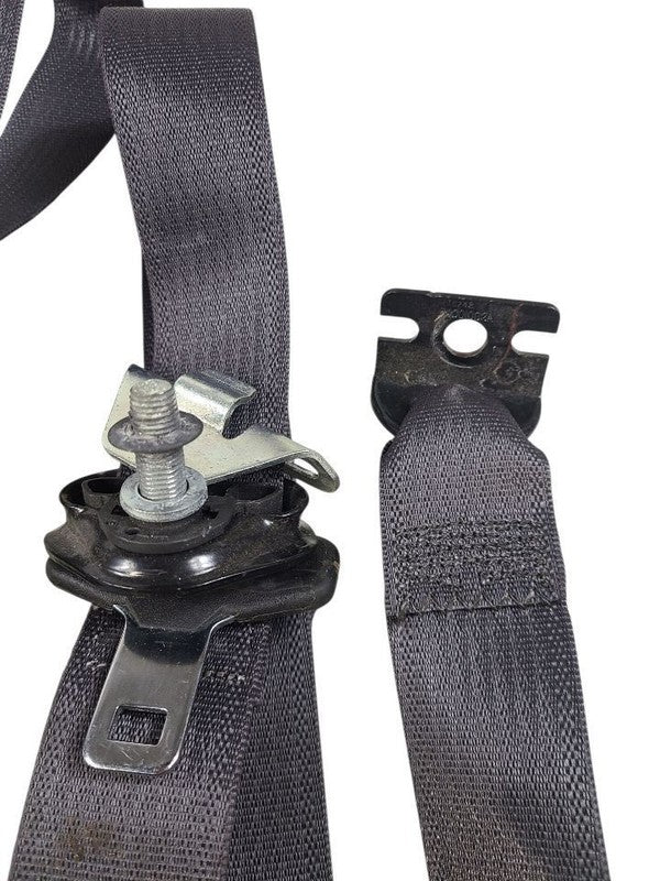 SIERDEN15 2015 Seat Belt Rear 642518