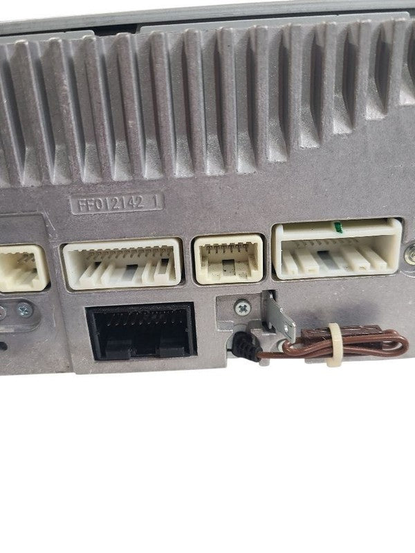 Audio Equipment Radio Receiver AM-FM-6CD Fits 10-12 LEGACY 644739