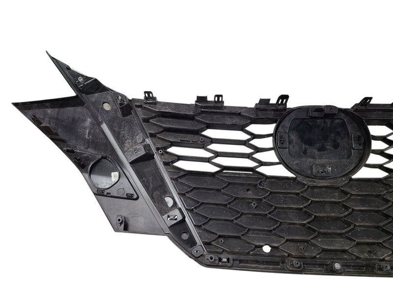 Grille Upper Black Fits 22-23 SENTRA 650434