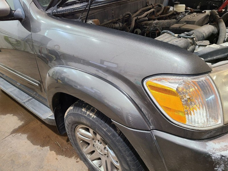 Passenger Right Fender Fits 05-07 SEQUOIA 664208