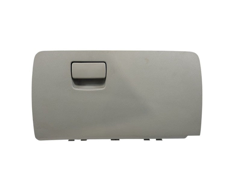 EQUINOX   2017 Glove Box 606362