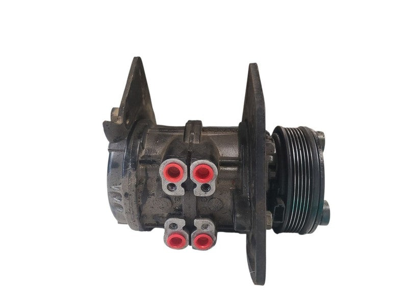 AC Compressor Integral AC Motorcraft Ford FS-6 Type Fits 86-87 AEROSTA