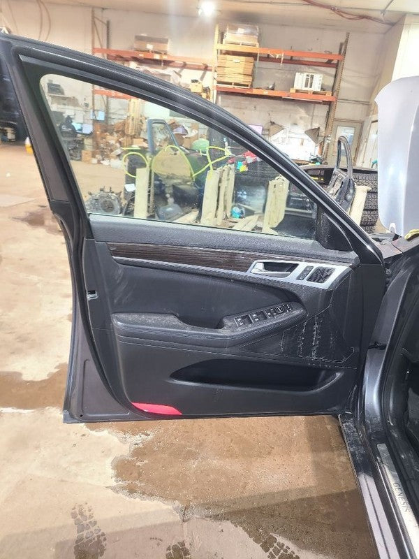 Driver Left Front Door Fits 17-20 G80 658469