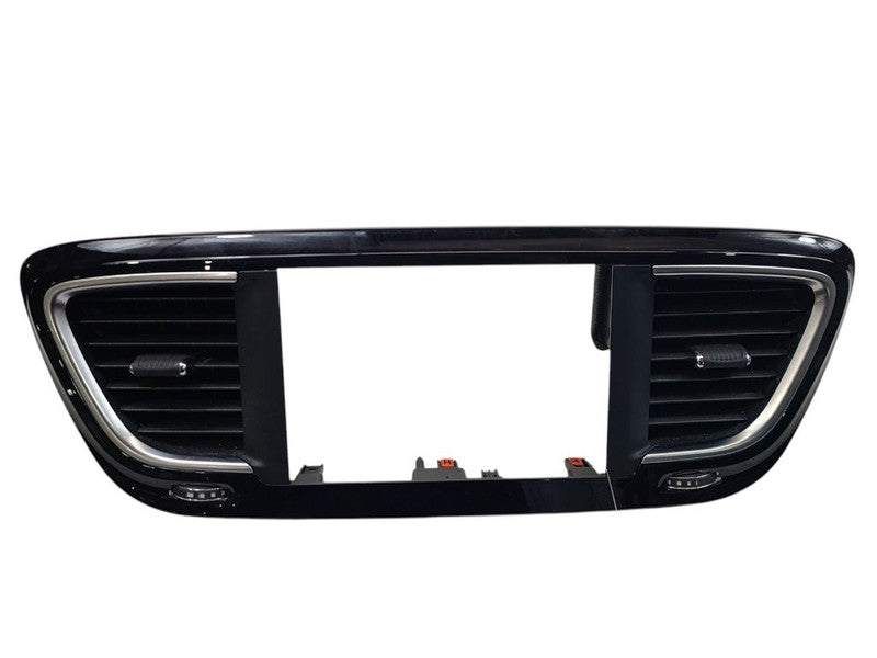 VOYAGER   2020 Dash Bezel 623511