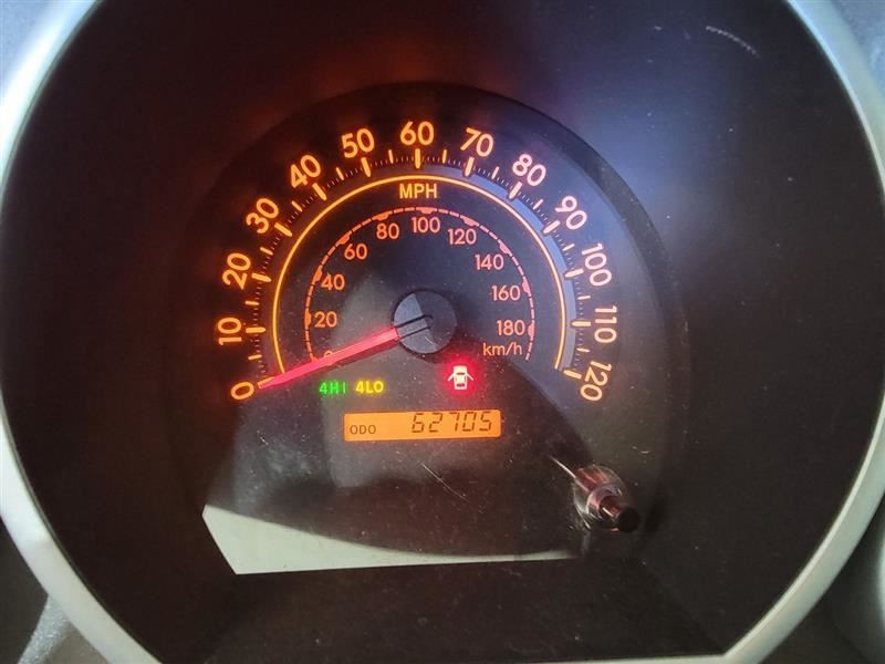 TUNDRA    2013 Owners Manual 449839
