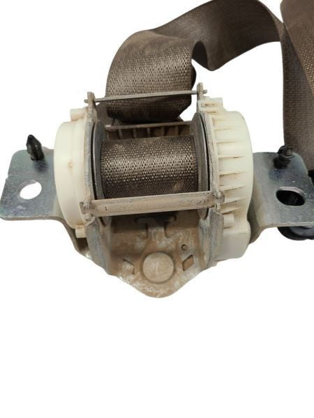 TOWN COUN 2011 Seat Belt Rear 586815