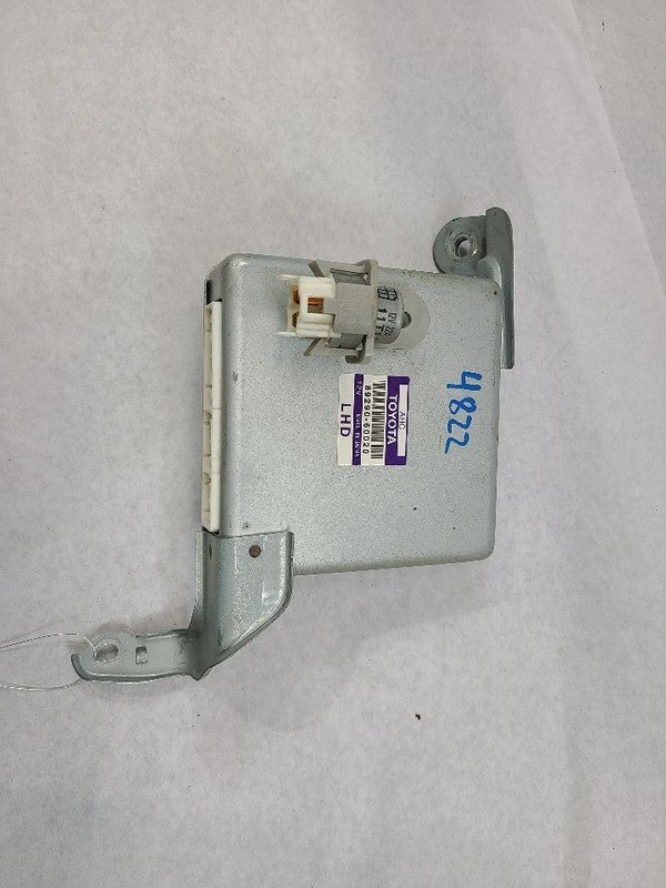 Chassis ECM Suspension Right Hand Of Column Fits 98-02 LEXUS LX470 605