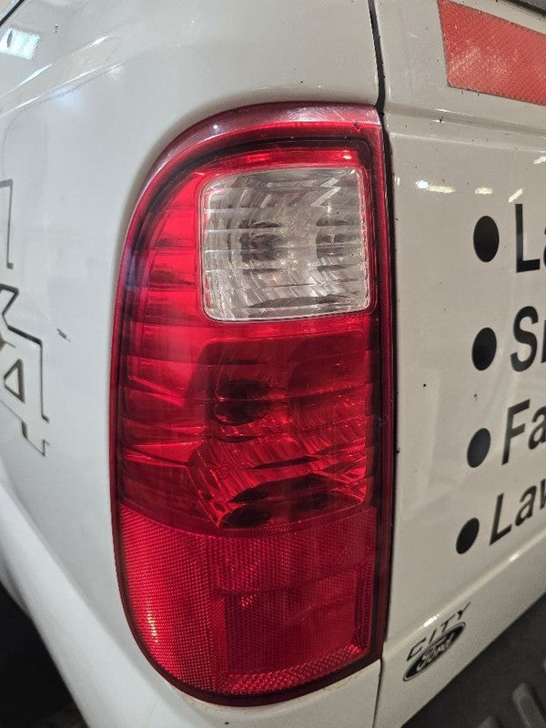 Driver Left Tail Light Pickup Fits 08-16 FORD F250SD PICKUP 628764