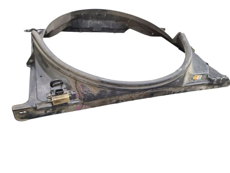 F350SD    2008 Radiator Shroud 596734