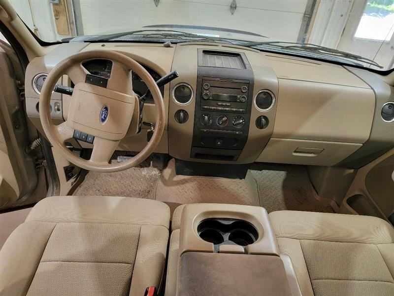 F150      2005 Owners Manual 546088