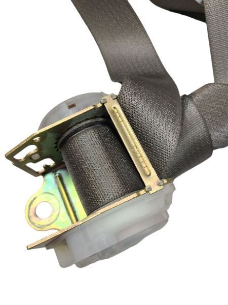 REAR H2        2004 Driver's Side Retractor Seat Belt Rear 577872